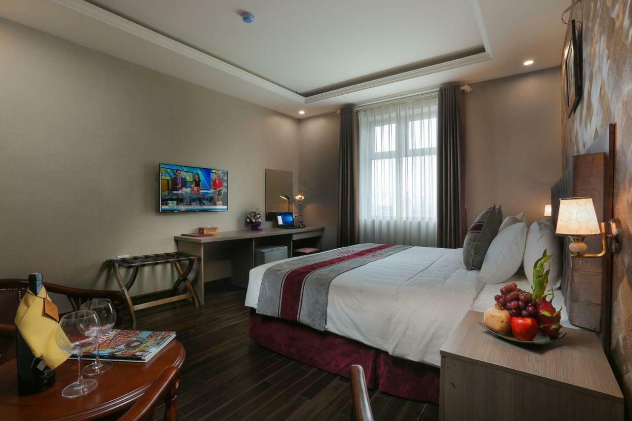 Oasis Hanoi Hotel Exterior photo